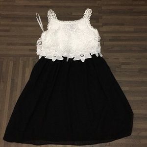 black/white dress